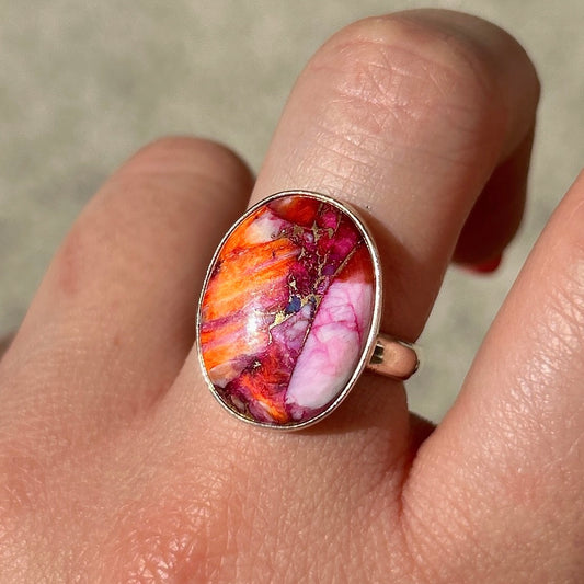 Bague pierre naturelle rose orangée petite taille femme