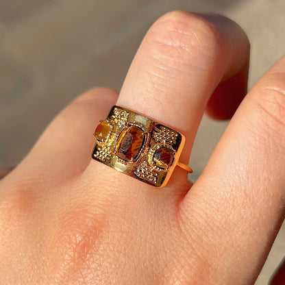 bague-plaque-trois-pierres-oeildetigre-aufildelo-divinitysete
