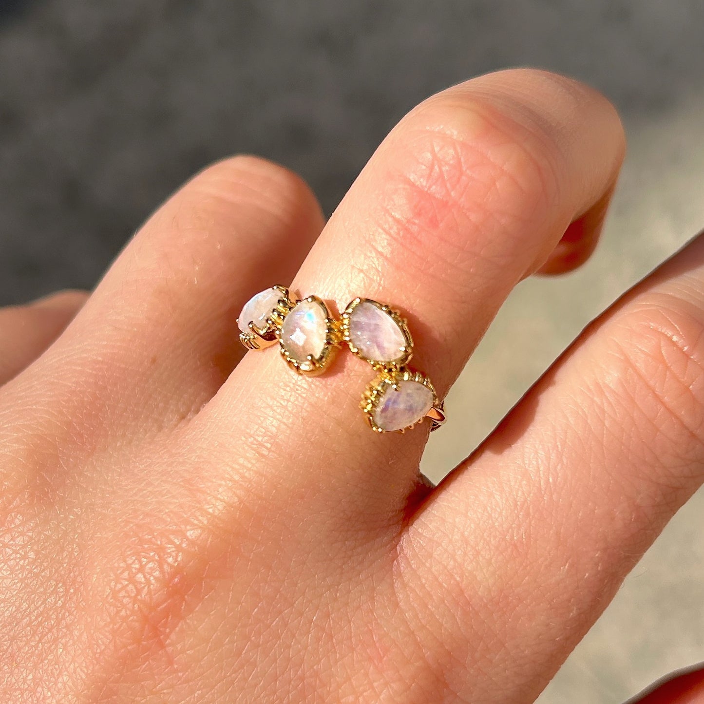 BAGUE - QUATRE PIERRES LABRADORITE BLANCHE