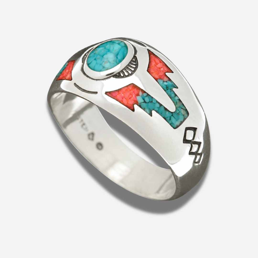 Bague Harpo R163 en argent avec turquoise et corail rose réalisés selon la technique artisanale Chip Inlay inspirée de l’art Navajo.