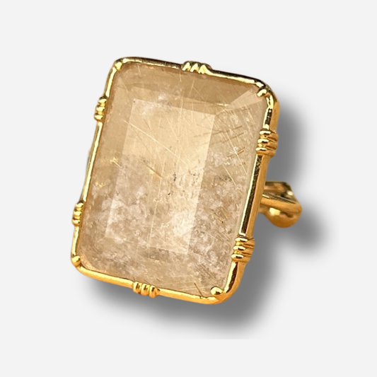 Bague rectangle quartz rutile Au Fil de Lo pierre naturelle translucide reglable femme dorée
