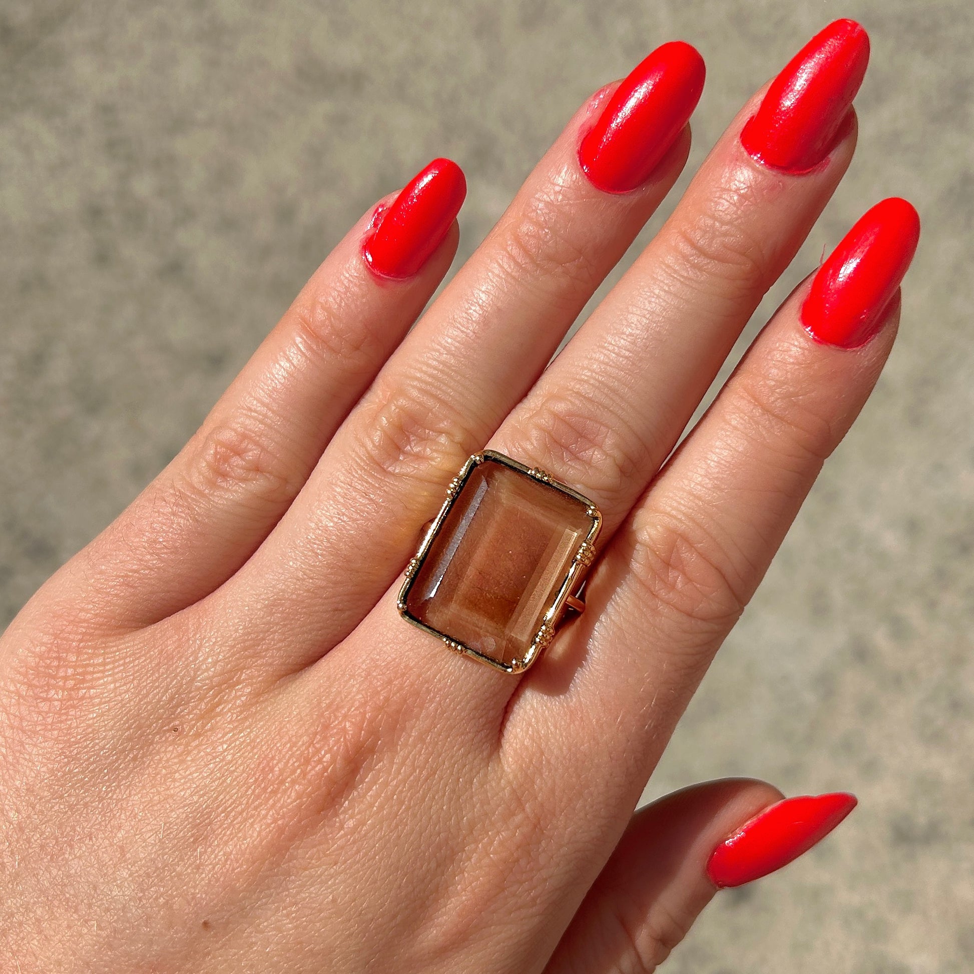 bague-rectangle-quartzfume-aufildelo-divinity-sete