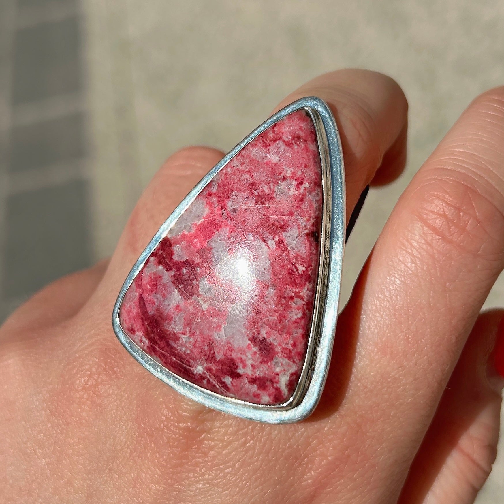 Bague rhodonite goutte argent 925 pierre naturelle rose