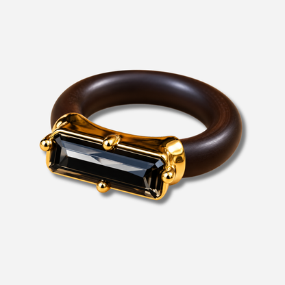 bague-riva-noir-cristal-rectangulaire-divinity-sete.jpg