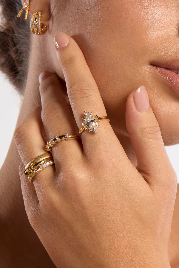 Bague Rock Stellar Mya Bay dorée avec entrelacs