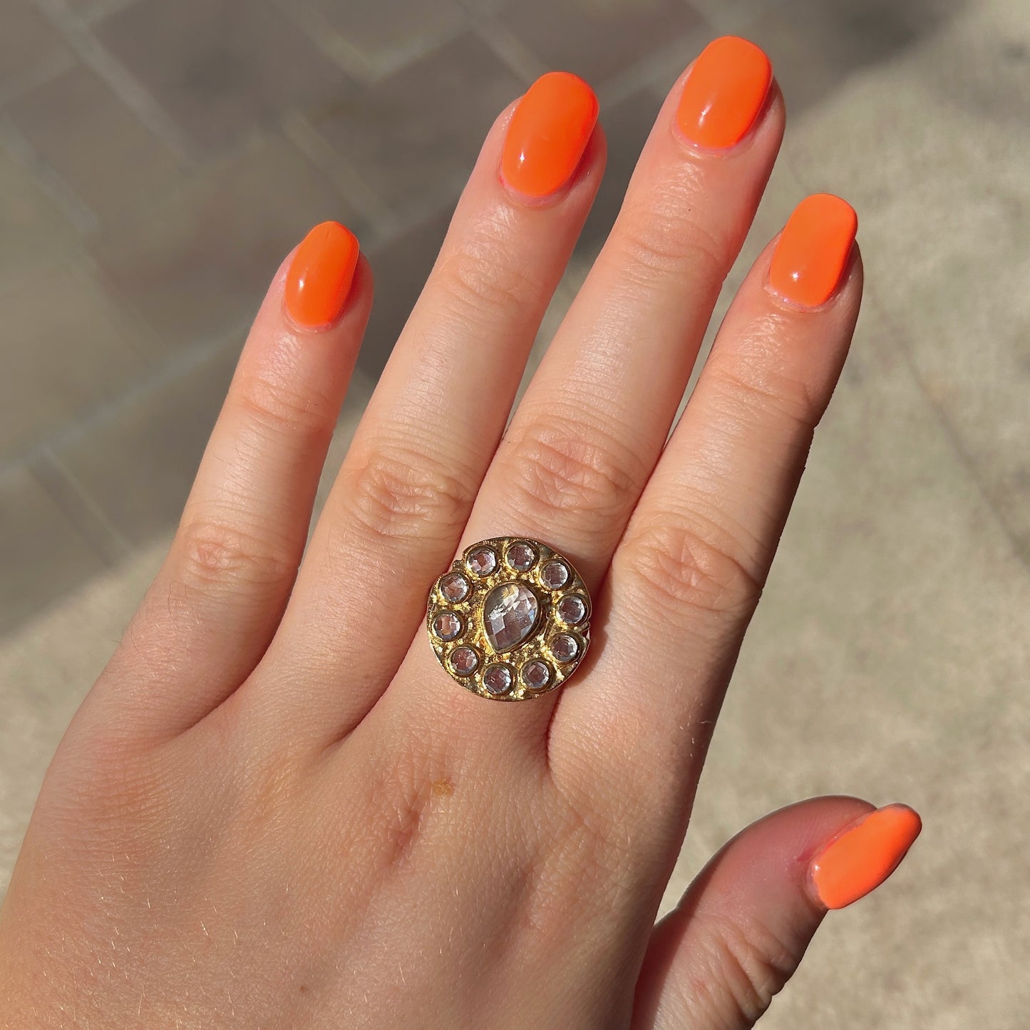 bague-ronde-berbere-zirconium-aufildelo-divinity-sete