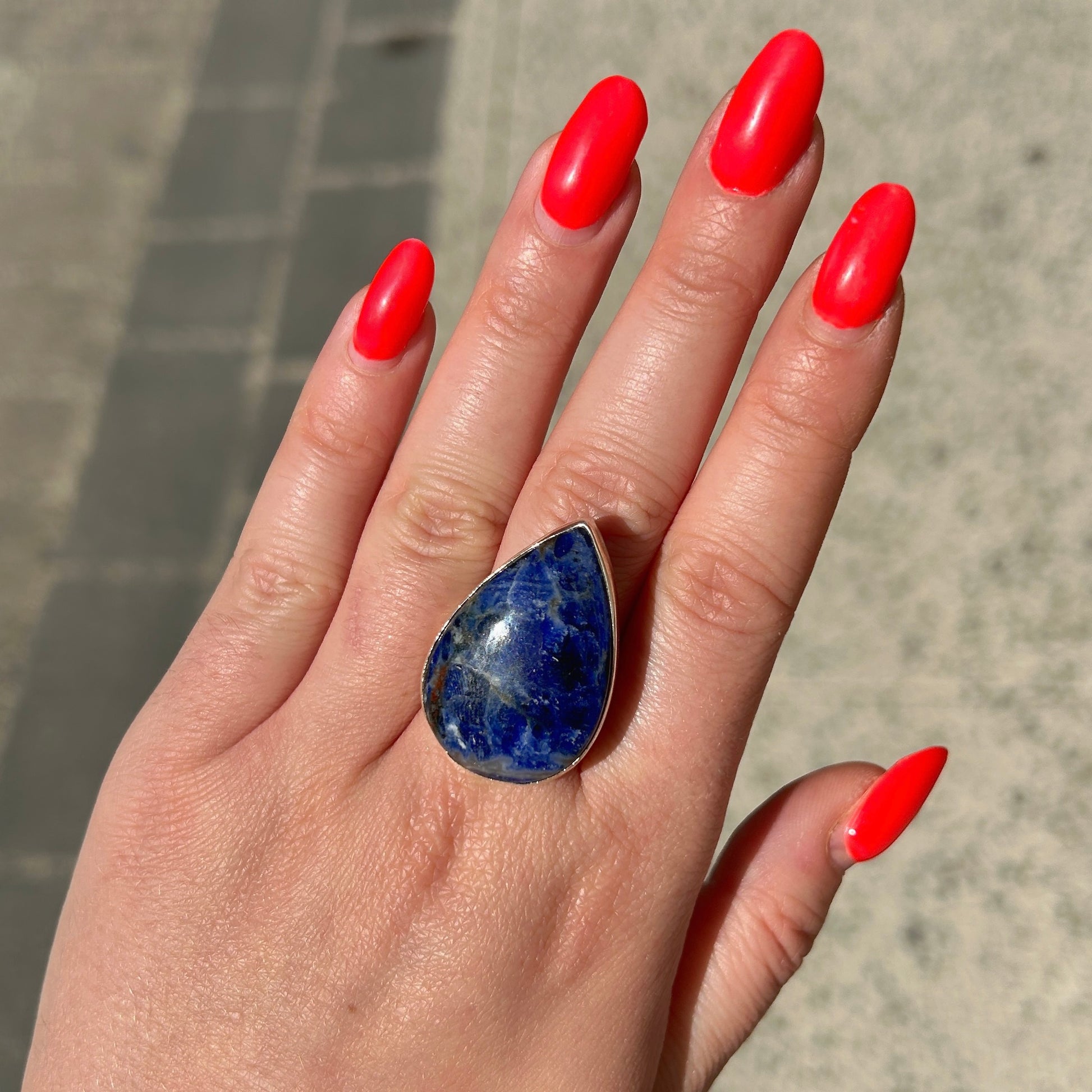 Bague sodalite goutte argent 925 pierre bleue naturelle