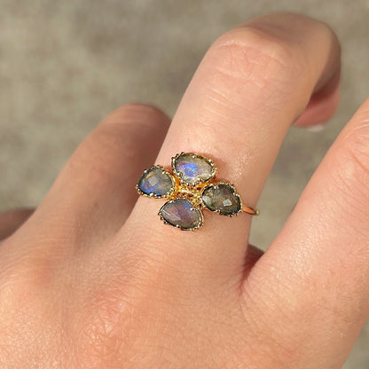 bague-trefle-labradorite-aufildelo-divinity-sete