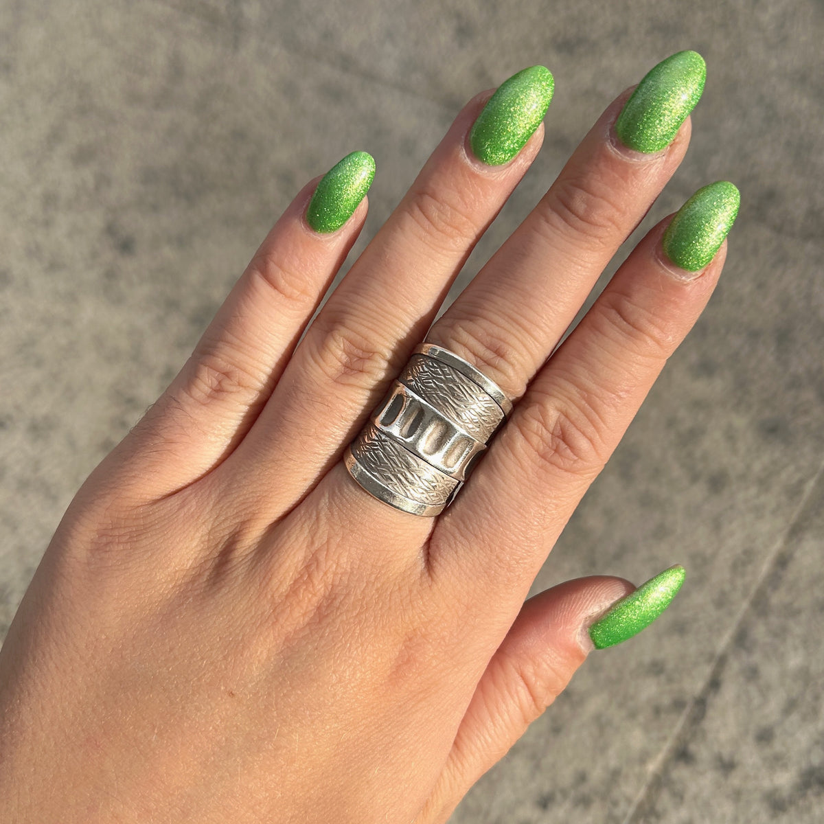Bague Tribu 11 réglable en argent 925 gravé pour femme – Divinity Sète
