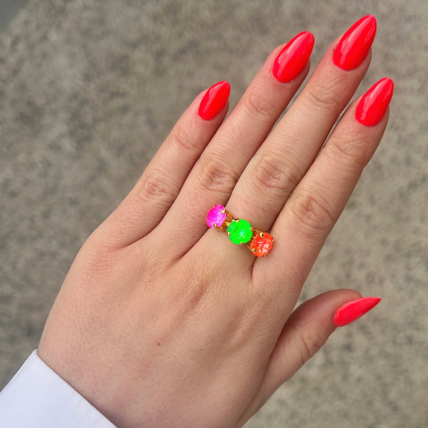 Bague trois pierres fluo Crézus dorée