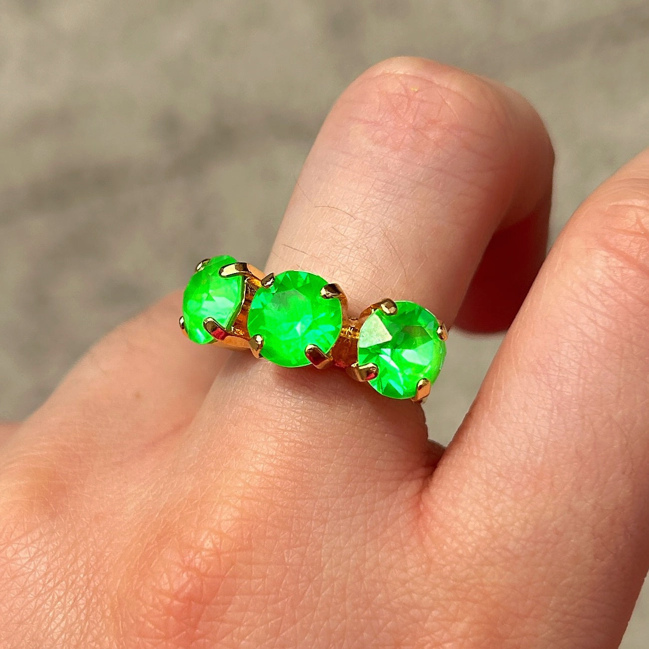 bague-trio-fluo-vert-crezus-divinity-sete