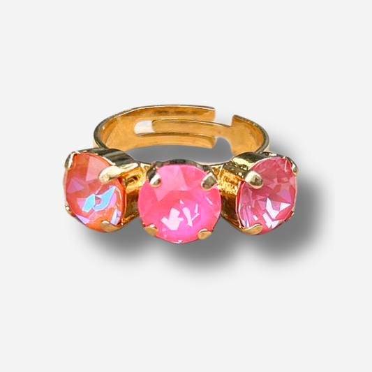 Bague Trio Hibiscus Crézus trio de pierres rose fuchsia corail doré réglable