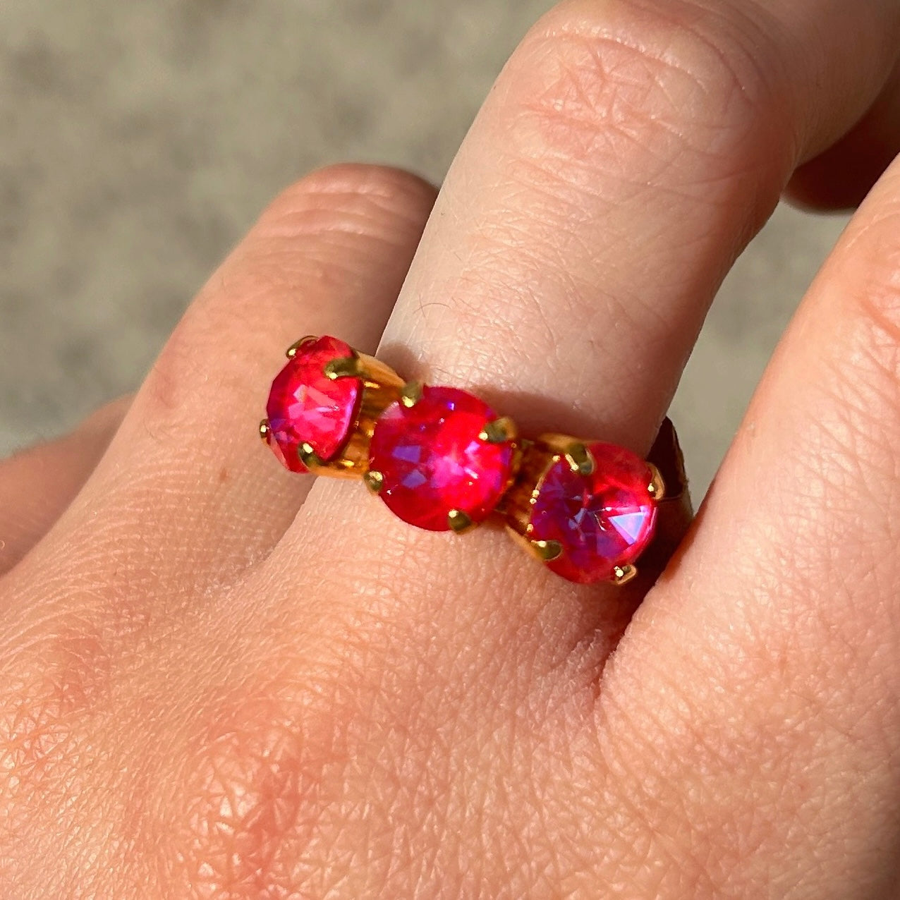 Bague Trio Rose Crézus trio de pierres roses doré réglable
