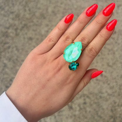 Bague Venusea Bora portée Crézus