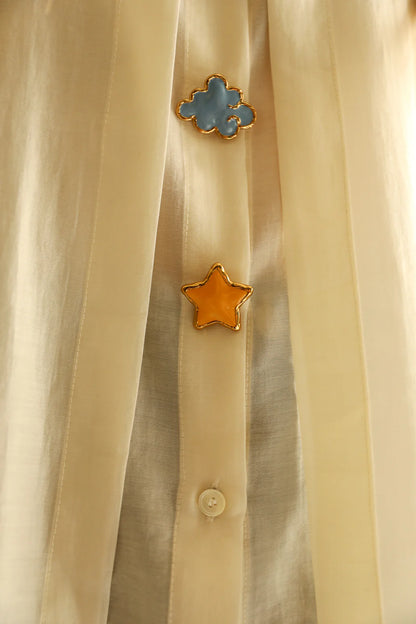 Bijou de bouton etoile jaune Annee dore cache bouton chemise