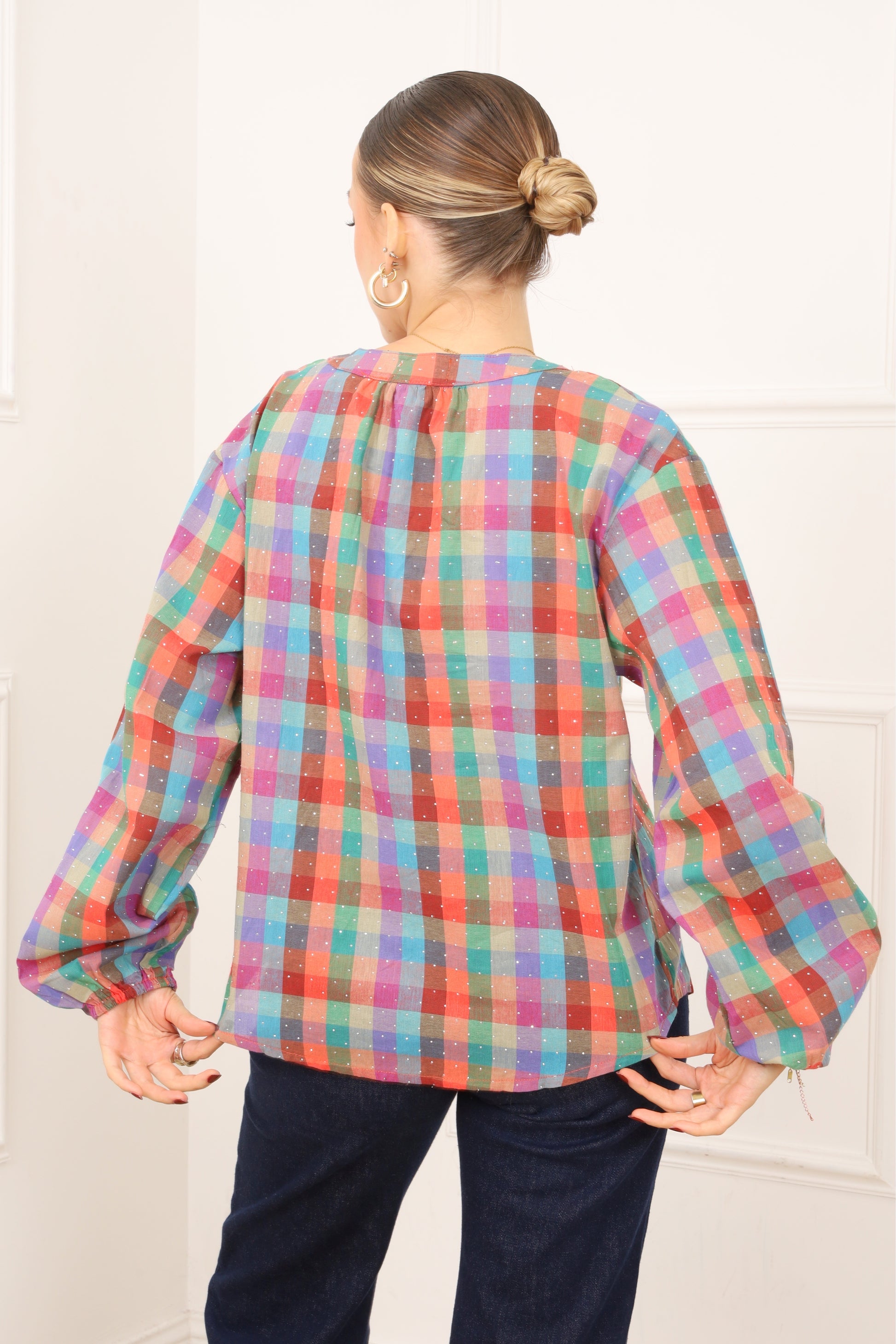 Blouse femme à carreaux multicolores vue de dos