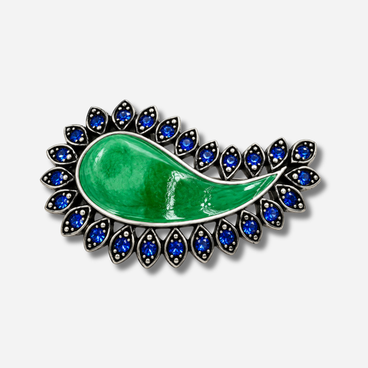 Boucle de ceinture interchangeable Yolète N221 vert émeraude portée sur ceinture femme