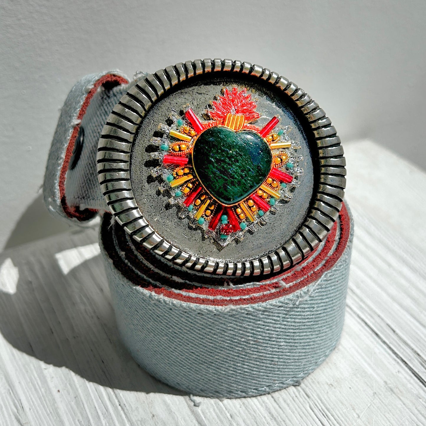 Boucle de ceinture interchangeable Yolète x Nahua N375 Ex Voto cœur sacré