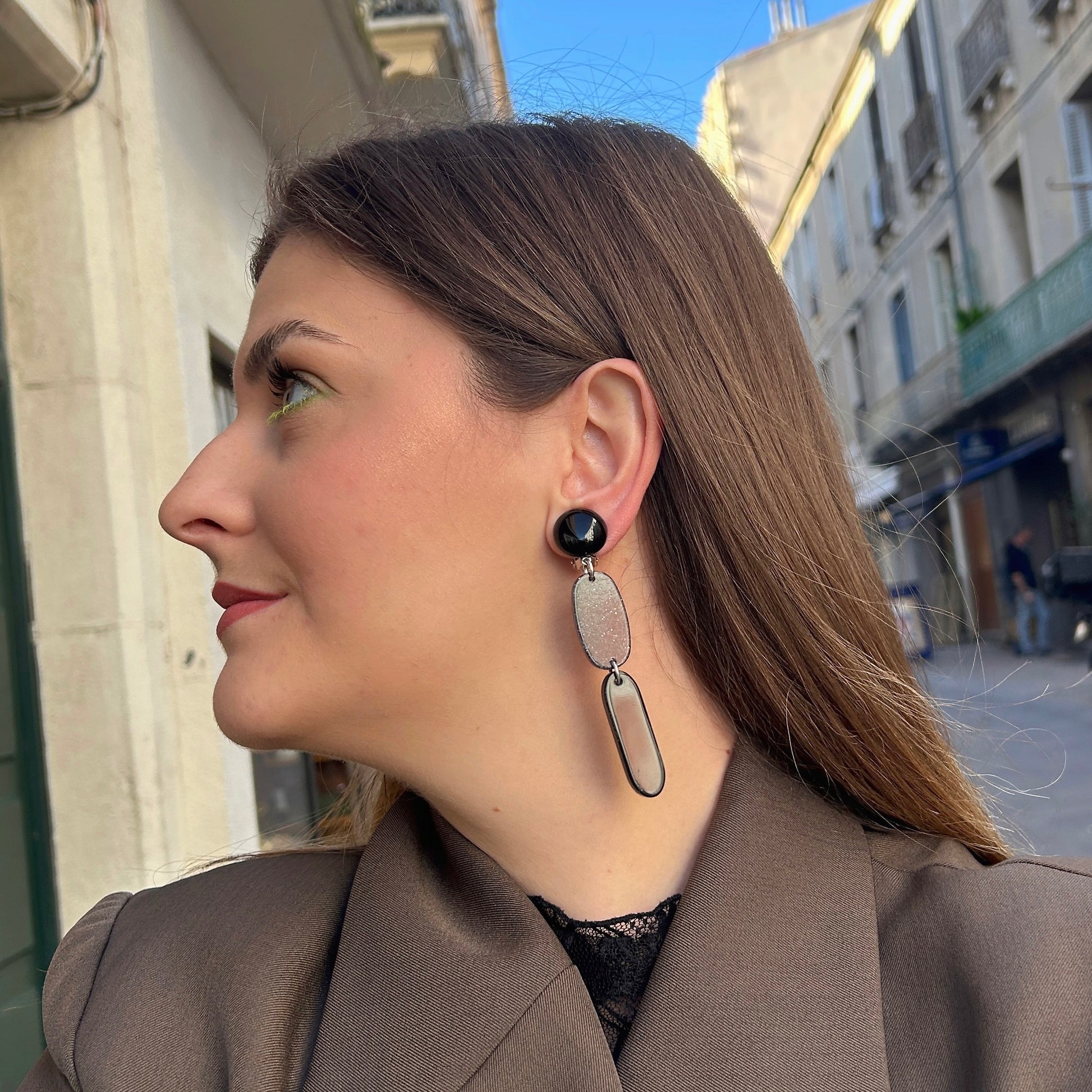 boucle-doreilles-doubleleaves-pailettes-francine-bramli-divinity-sete