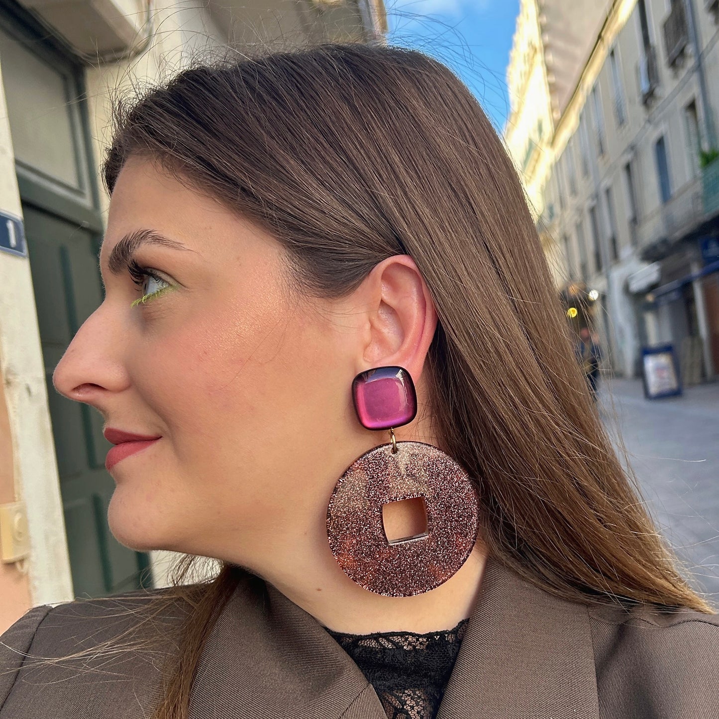 boucle-doreilles-editionlimitee-glittermarron-francine-bramli-divinity-sete