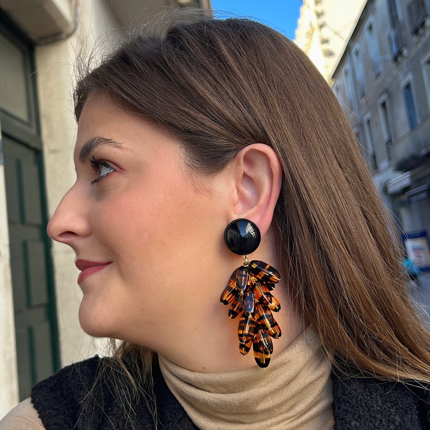 boucle-doreilles-grappeambre-francine-bramli-divinity-sete