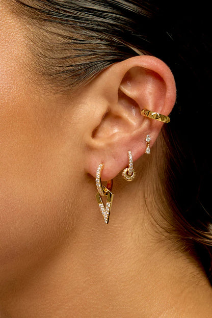 Boucles Caire Mya Bay dorées avec zircons