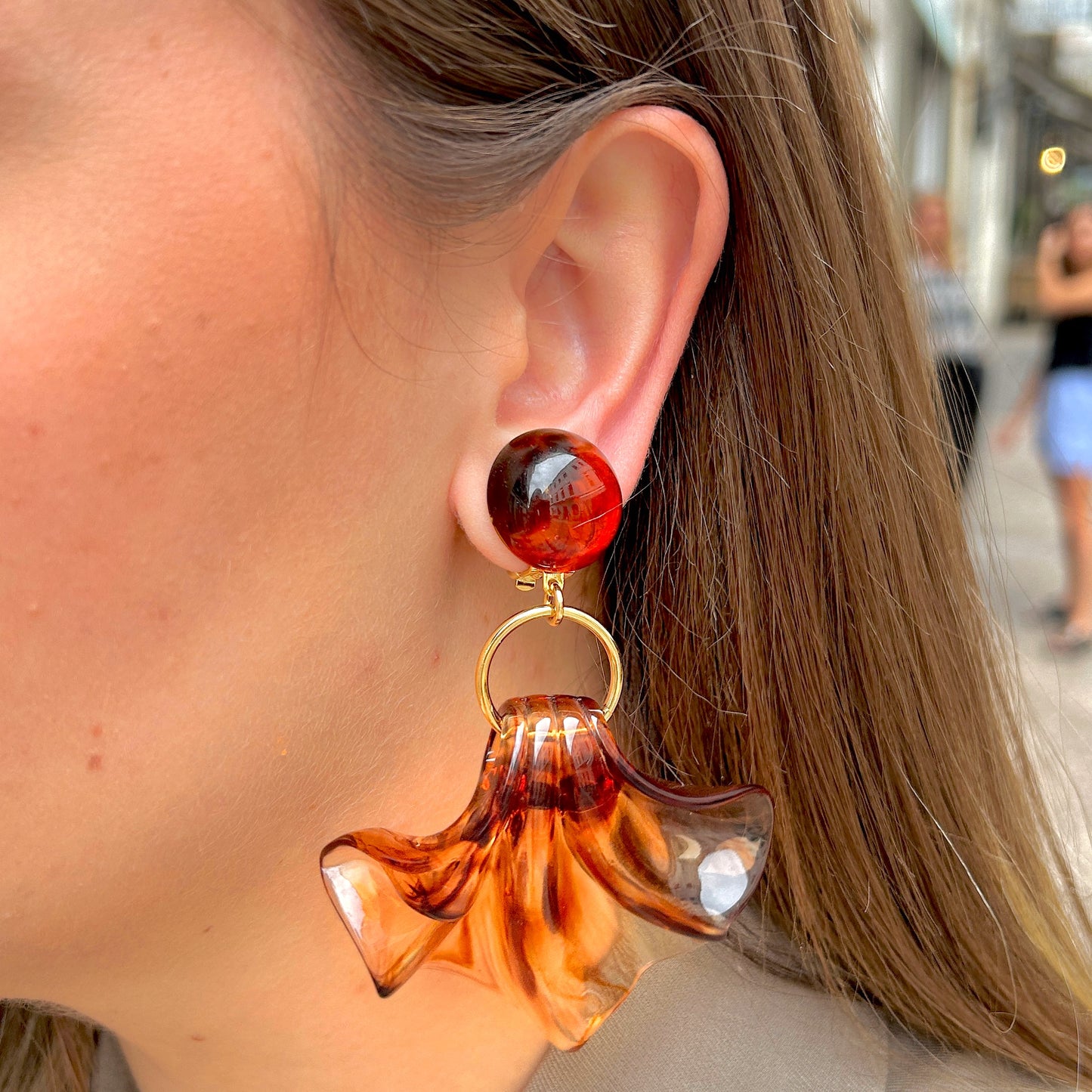 boucles-doreilles-amelia-marron-francine-bramli-divinity-sete