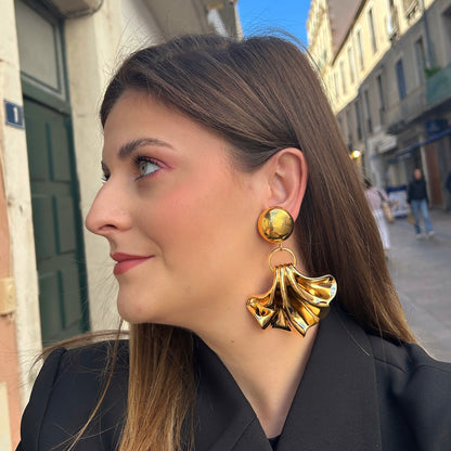 boucles-doreilles-amelia-metal-dore-francine-bramli-divinity-sete