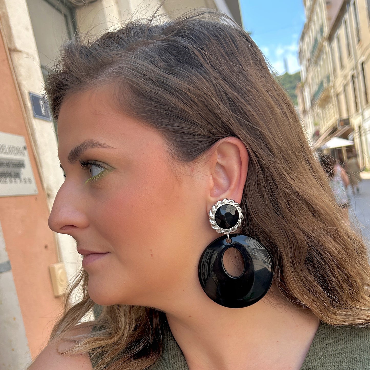 boucles-doreilles-arnica-francine-bramli-divinity-sete