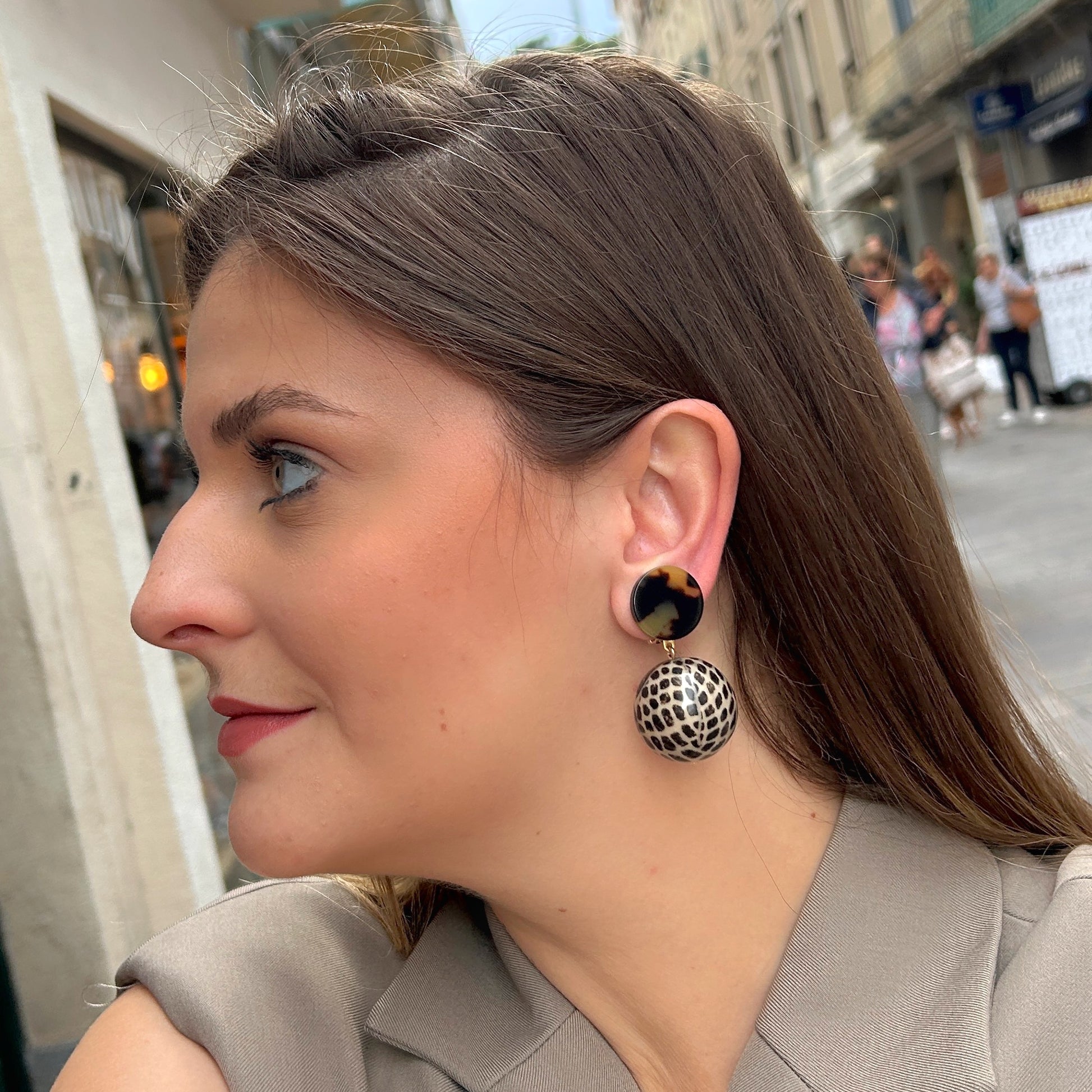 boucles-doreilles-boule-francine-bramli-divinity-sete