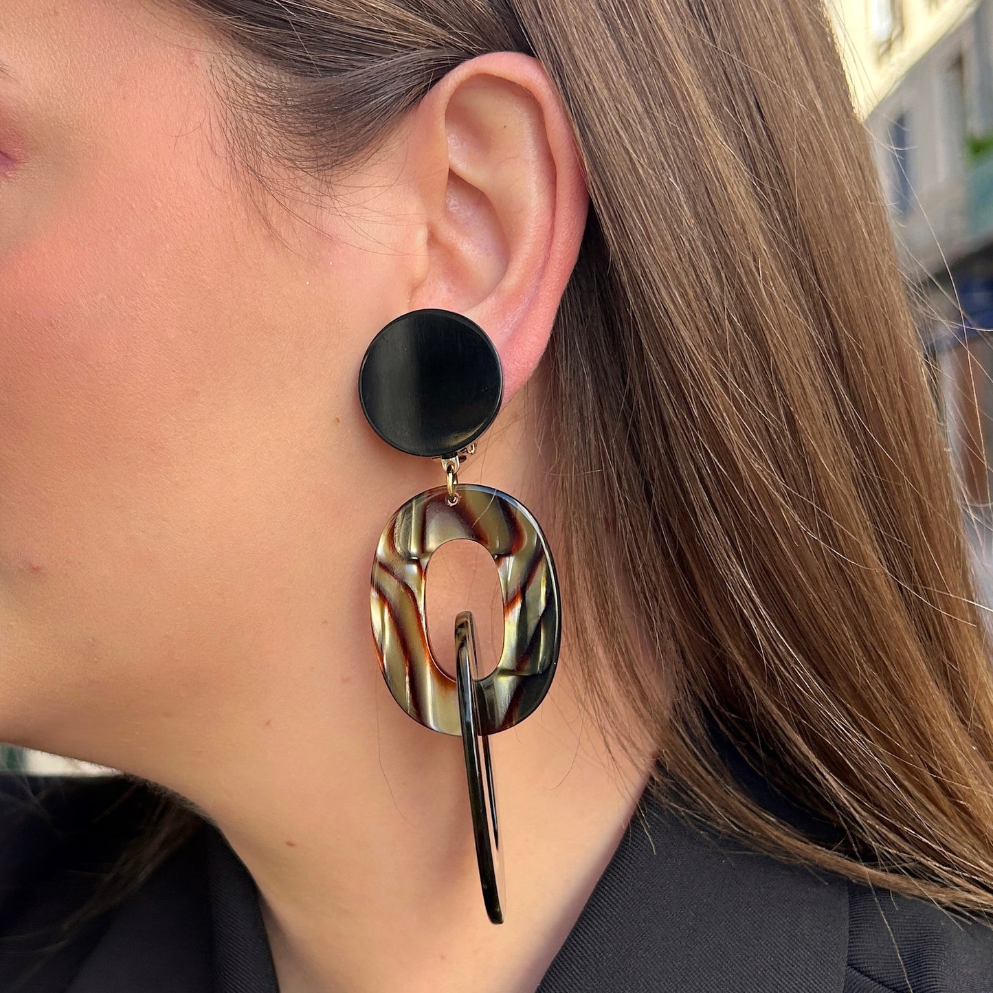 boucles-doreilles-double-messe-onyx-francine-bramli-divinity-sete