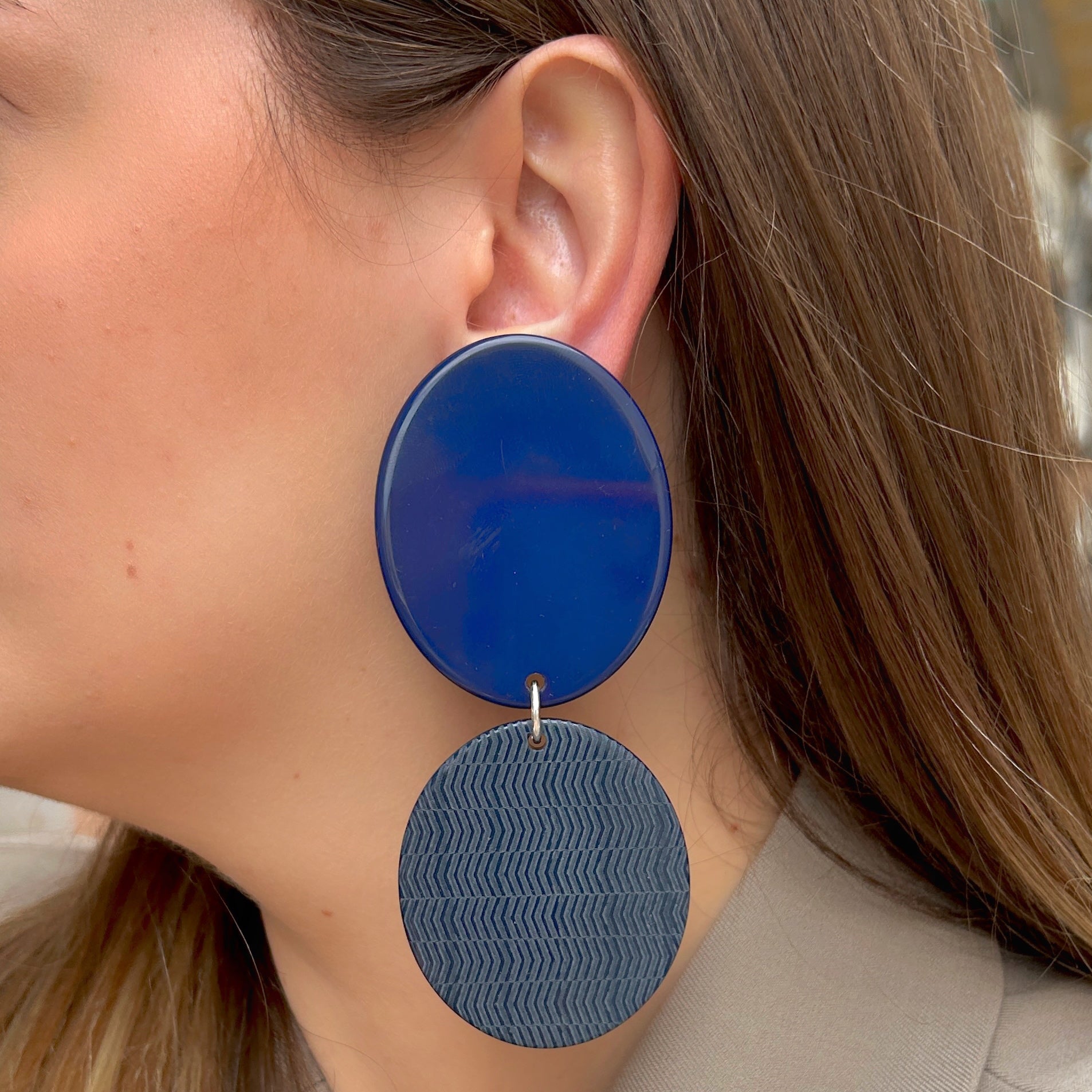 boucles-doreilles-edition-limitee-bleu-francine-bramli-divinity-sete