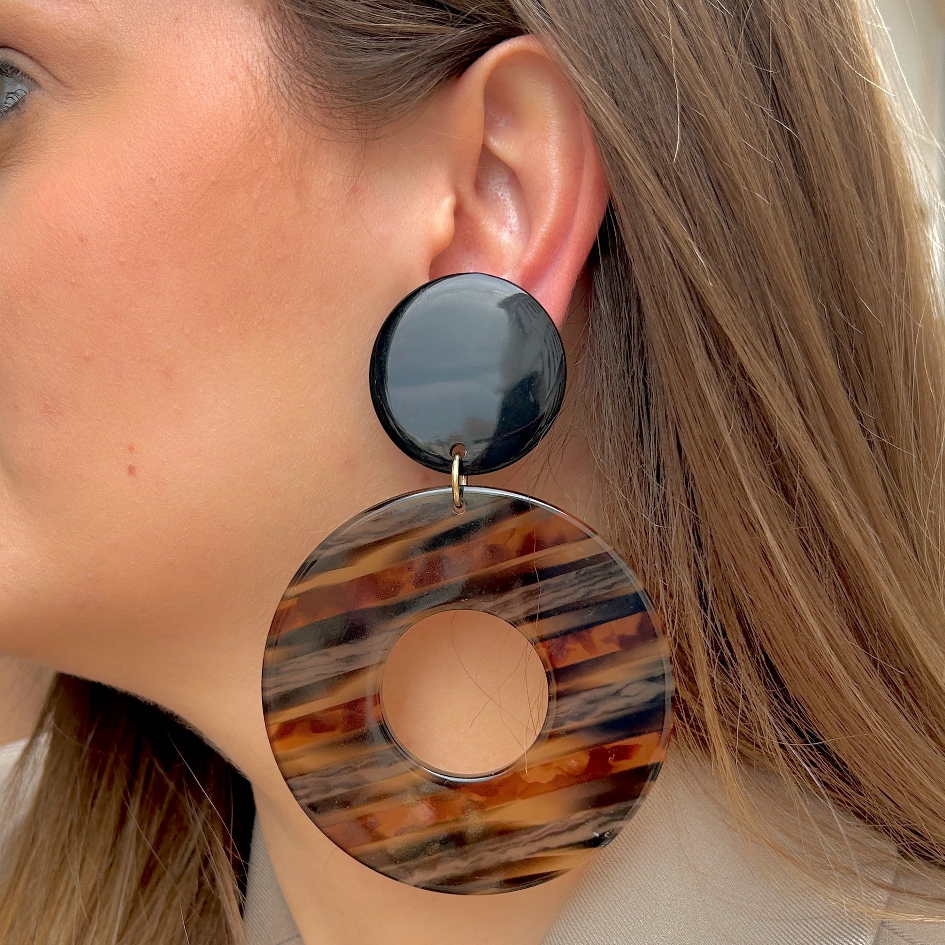 boucles-doreilles-edition-limitee-francine-bramli-divinity-sete