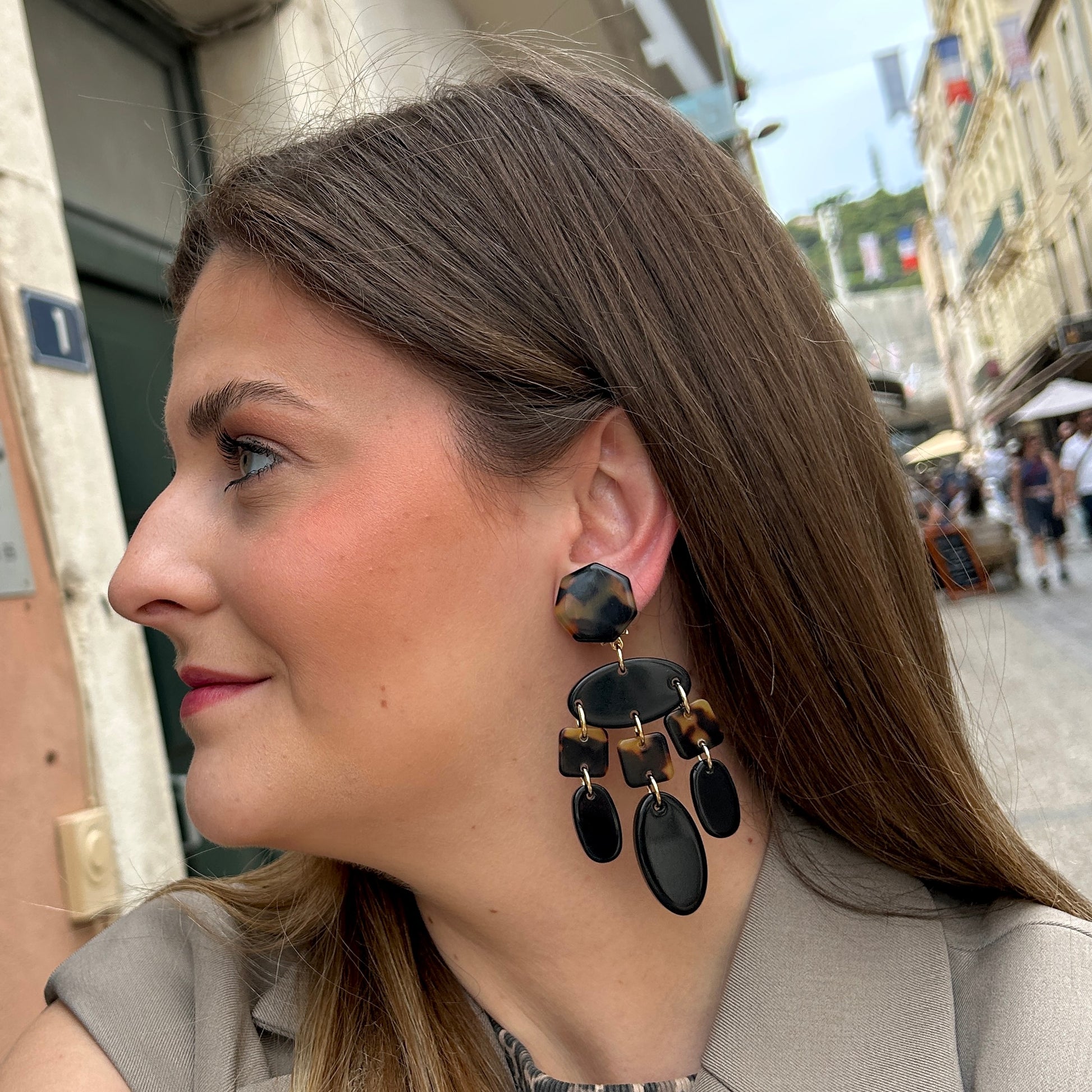 boucles-doreilles-edition-limitee-pampilles-leopard-francine-bramli-divinity-sete