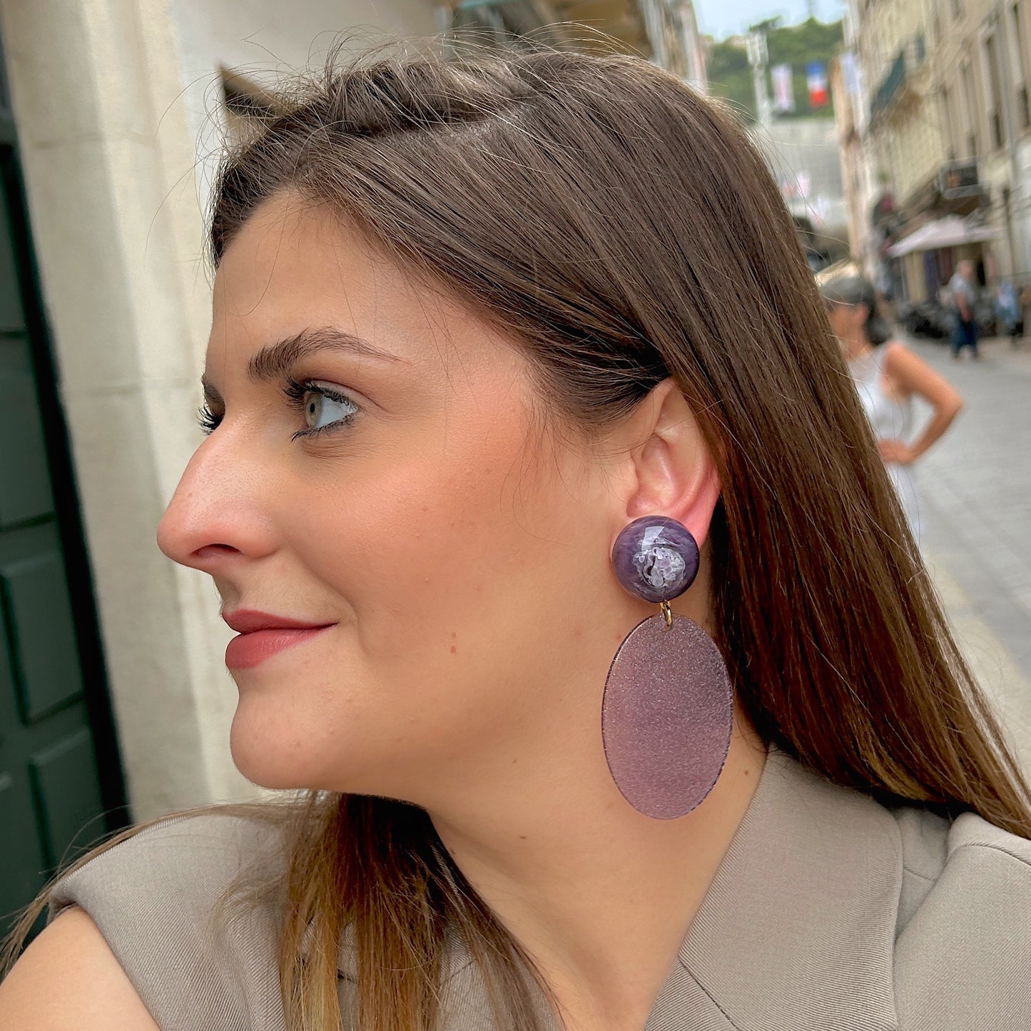 boucles-doreilles-etincelle-violette-francine-bramli-divinity-sete