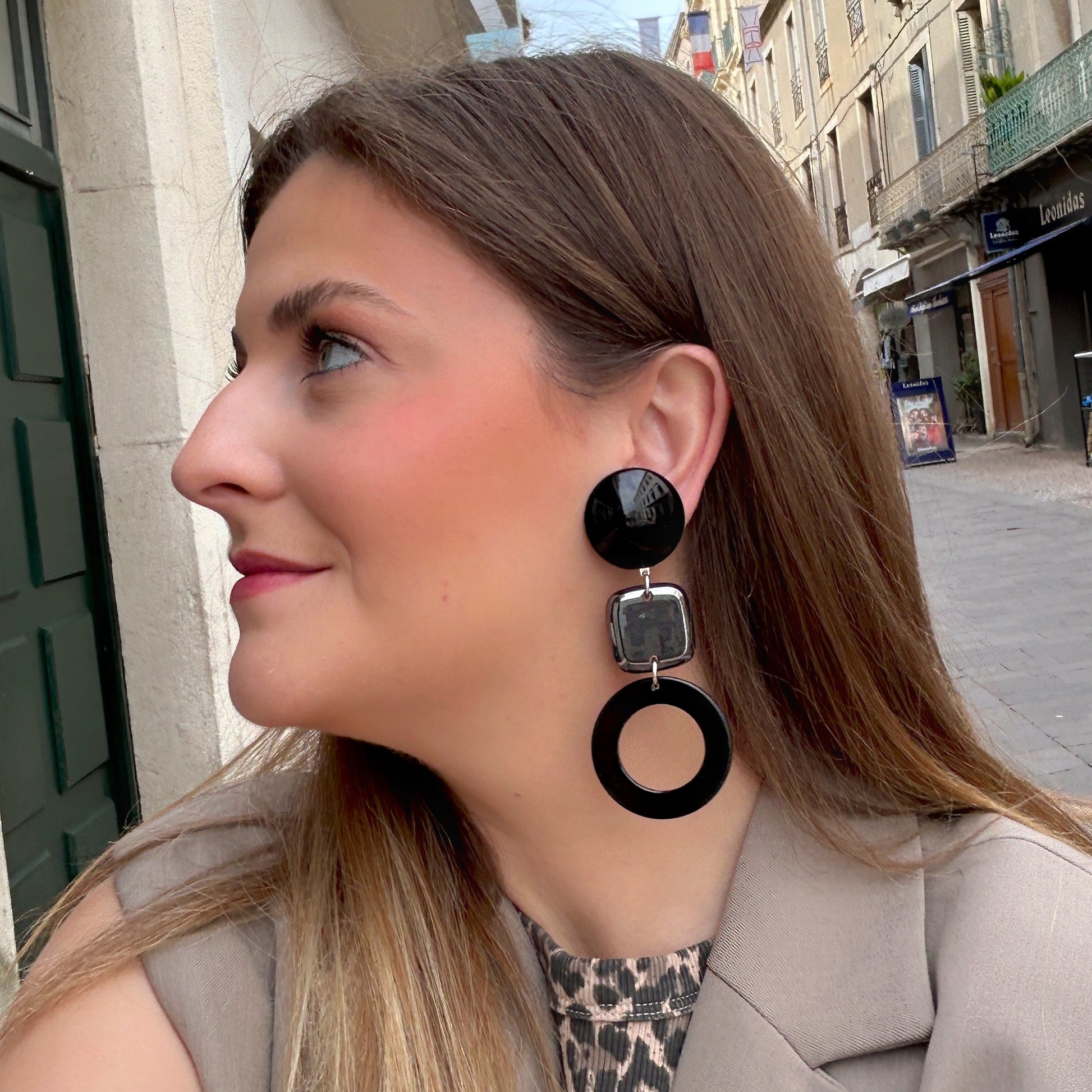 boucles-doreilles-inky-francine-bramli-divinity-sete
