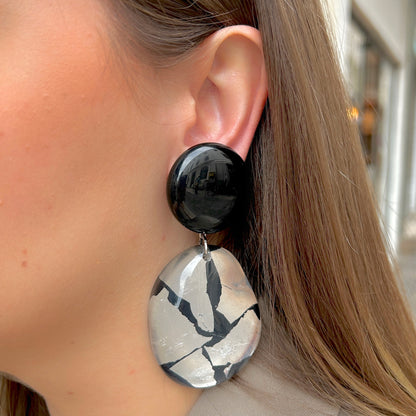 boucles-doreilles-leopard-argent-francine-bramli-divinity-sete