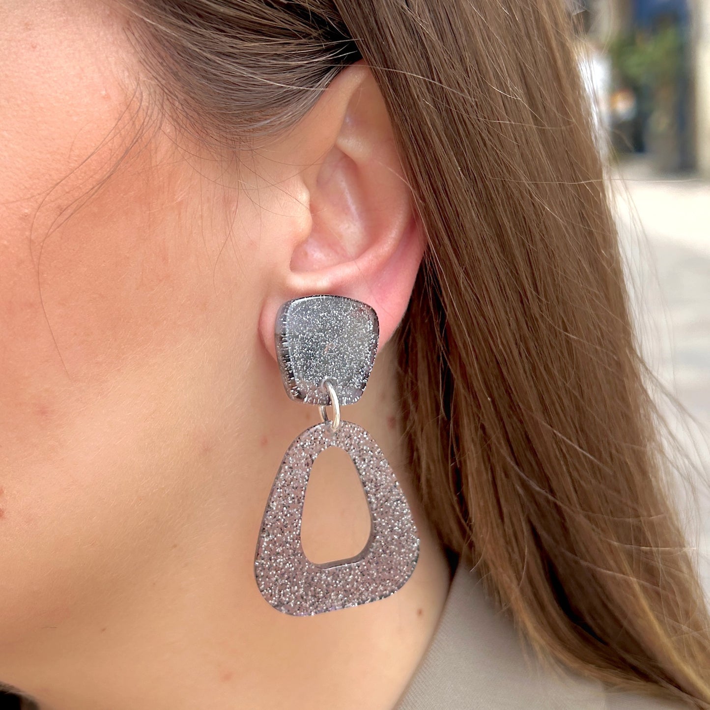 boucles-doreilles-mini-paillettes-francine-bramli-divinity-sete