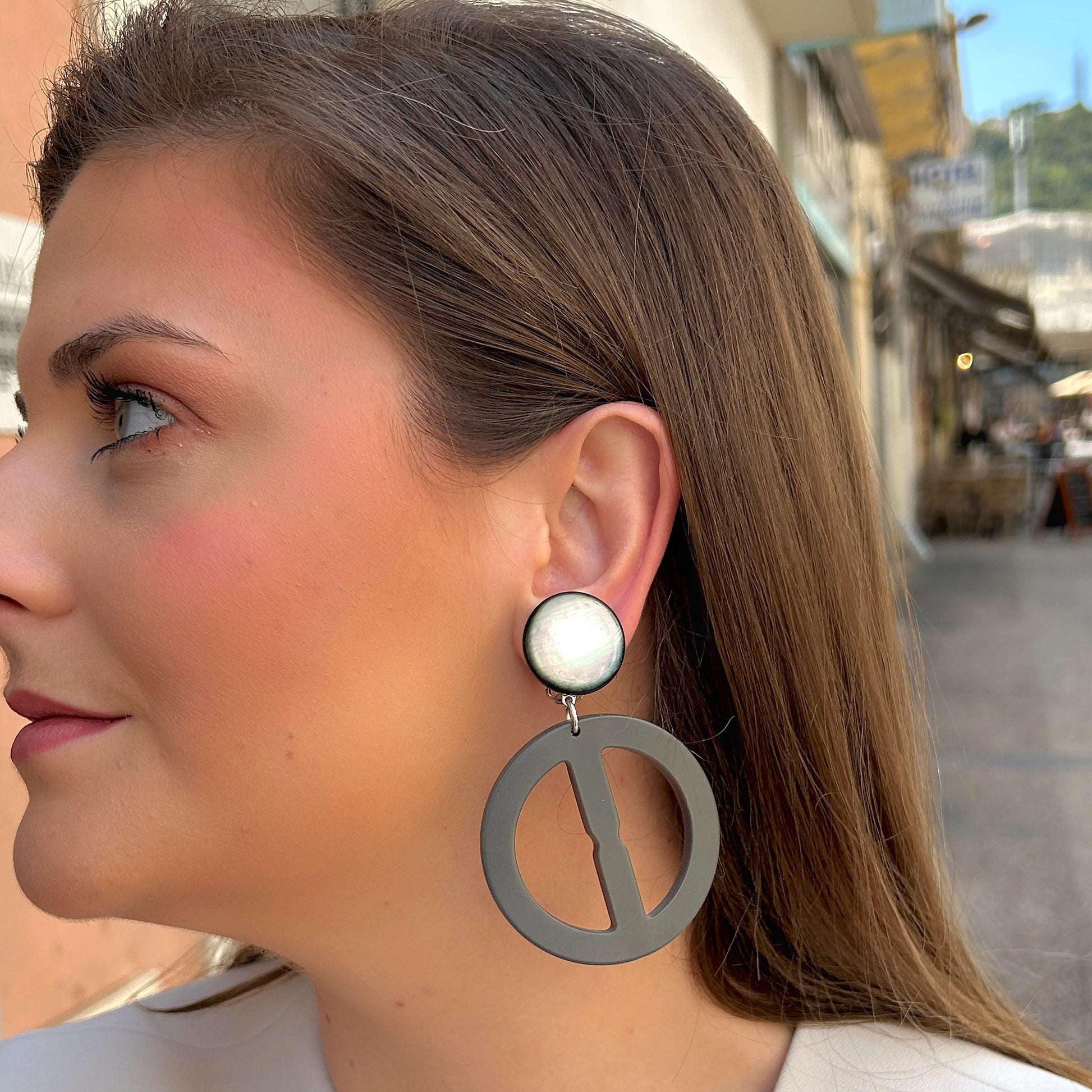 boucles-doreilles-peace-francine-bramli-divinity-sete