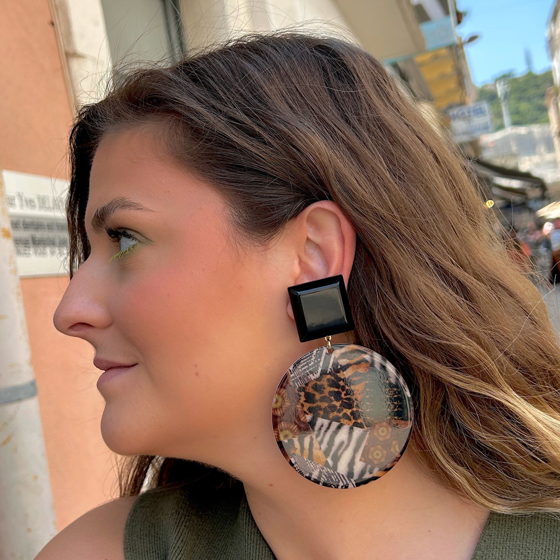 boucles-doreilles-safarimulti-francine-bramli-divinity-sete