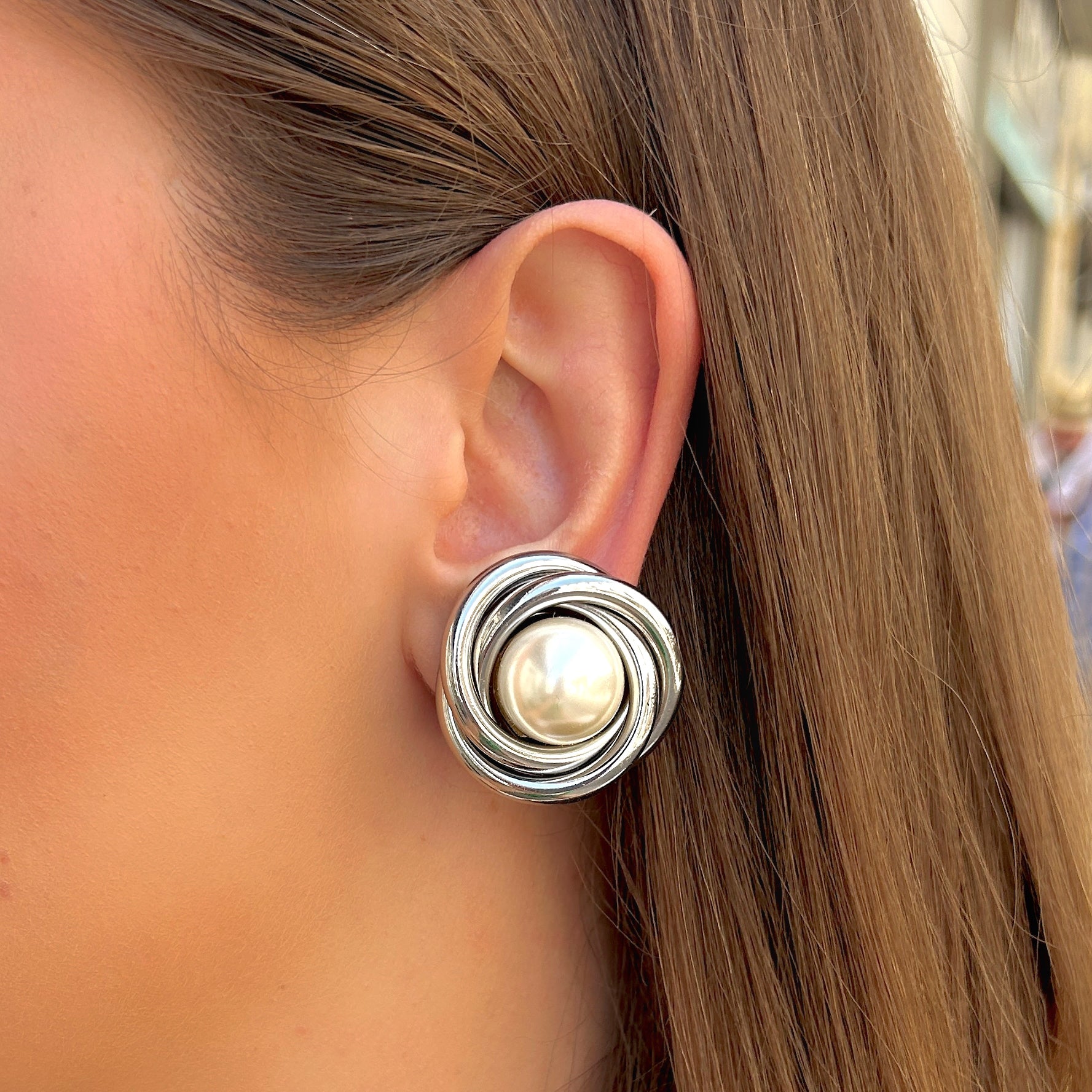 boucles-doreilles-theonie-francine-bramli-divinity-sete