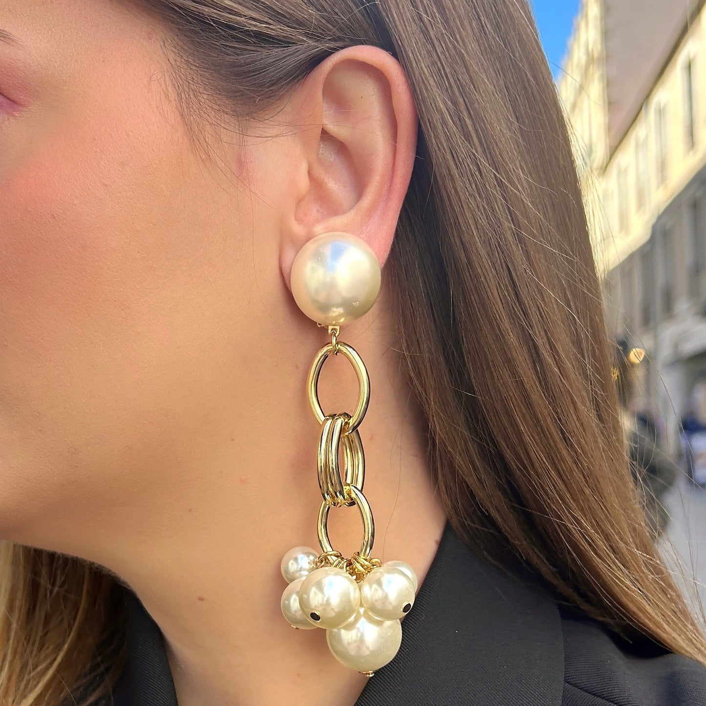 boucles-doreilles-theonie-longue-francine-bramli-divinity-sete