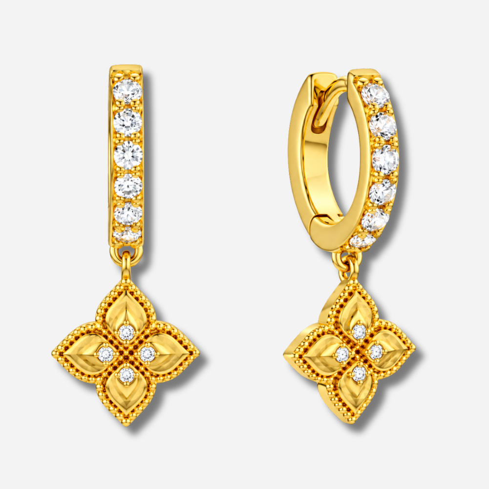 Boucles Lotus Delhi Mya Bay dorées avec fleur de lotus