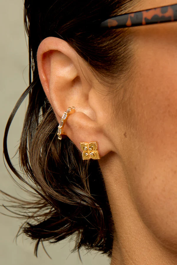Boucles Lotus Mya Bay dorées fleur zircon