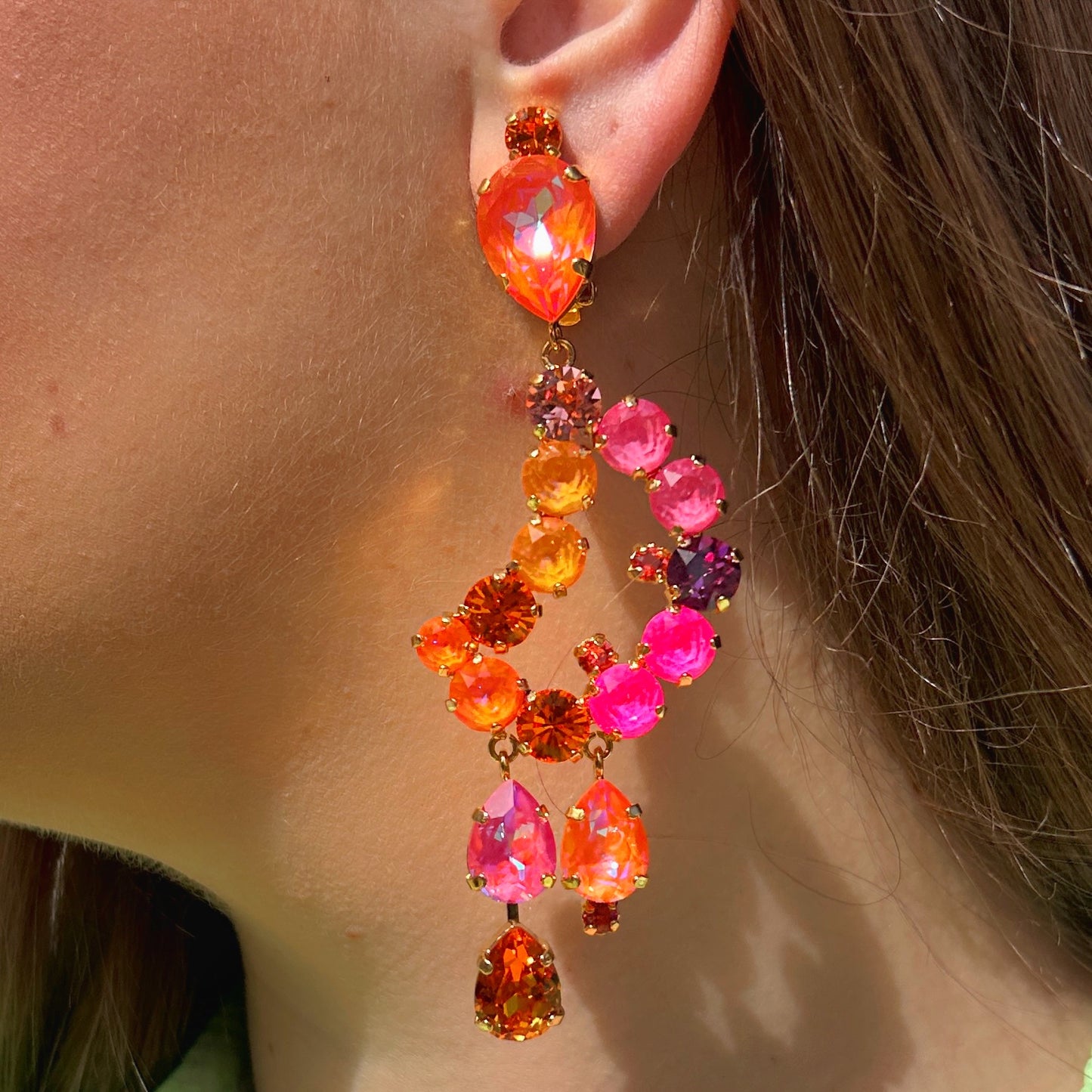 Boucles d’oreilles Luna Hibiscus clip Crézus rose orange strass doré