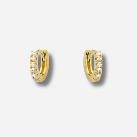 Boucles Mini Delhi Mya Bay créoles dorées pavées de cristaux