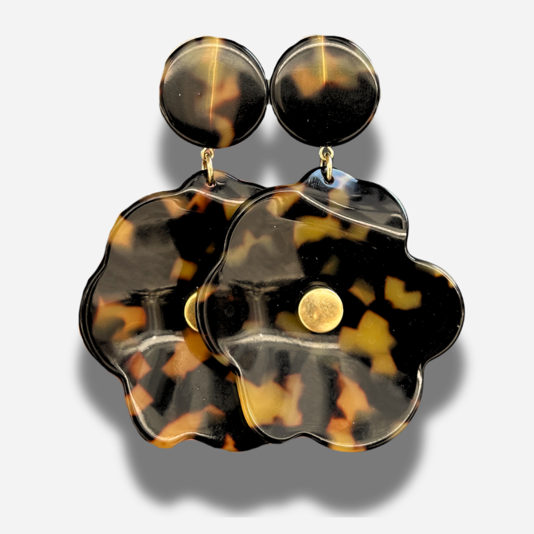 Boucles Narcisse écaille de Tokyo Francine Bramli Paris chez Divinity Sète