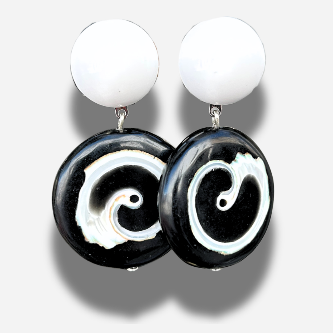 Boucles Natural noir Francine Bramli Paris motif spirale noir blanc