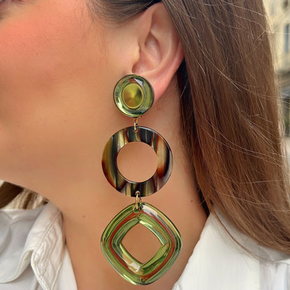 Boucles d’oreilles Asteria Miroir Vert XL Francine Bramli Paris en résine verte translucide et effet écaille
