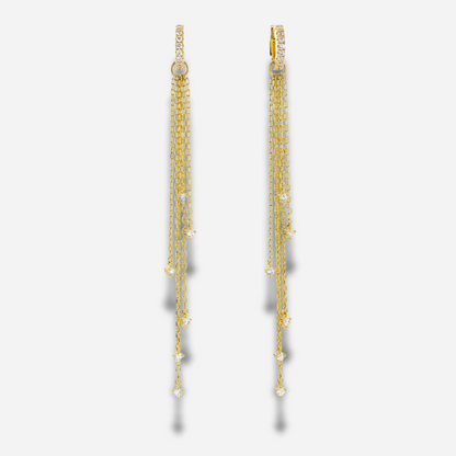 Boucles d’oreilles Awesome Sienna Mya Bay créoles dorées avec chaînes pendantes et strass